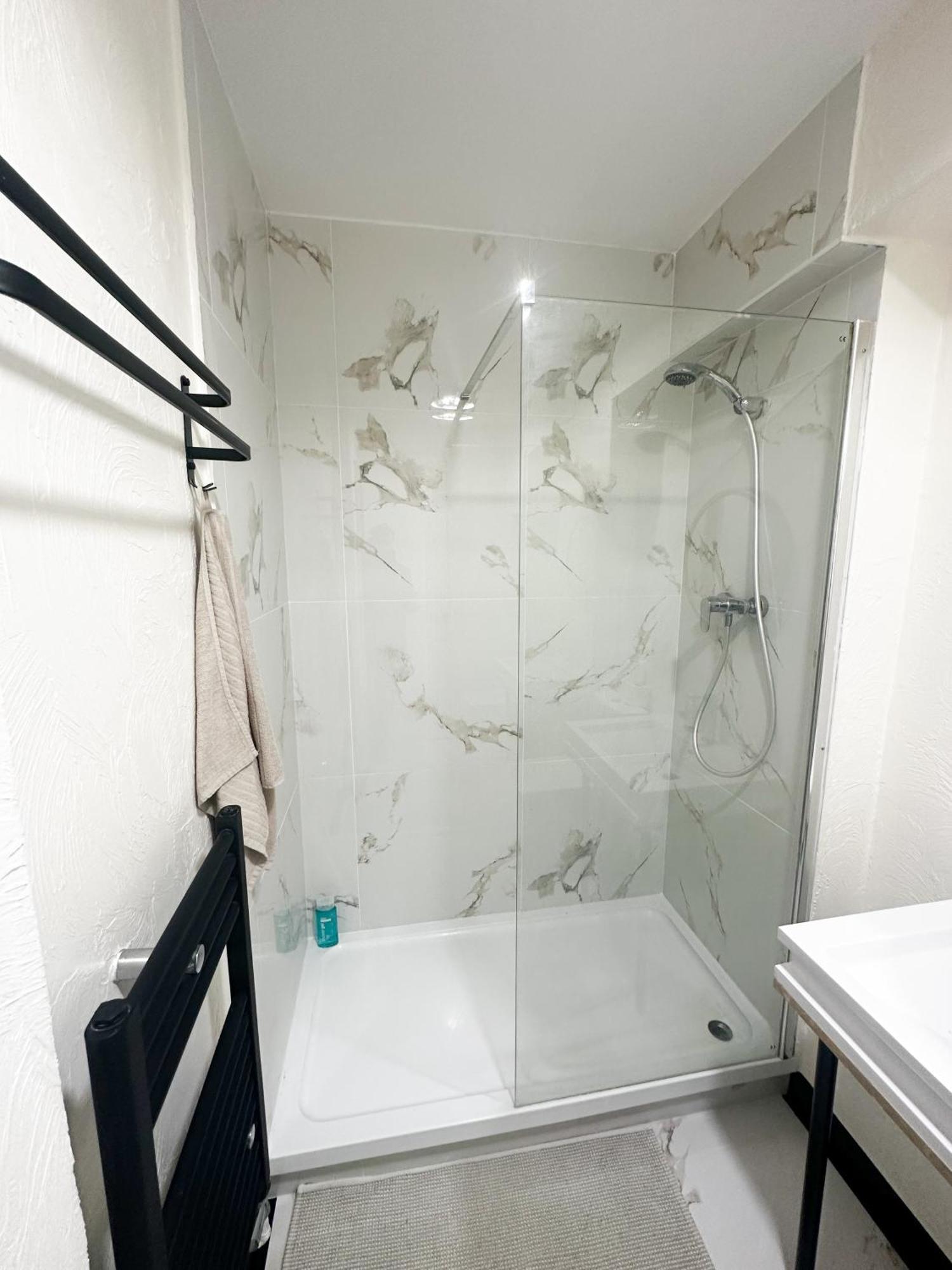 Flat 2 In Aldgate Apartamento Londres